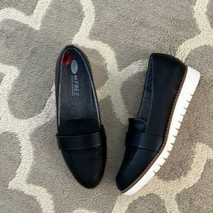 Dr Scholls 1” sole size 10 m comfy slip on loafer